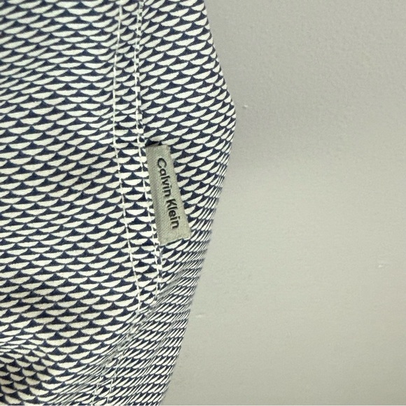 Calvin Klein Men's Gray Lightweight Casual Short Sleeve Shirt Size Large - Picture 7 of 10